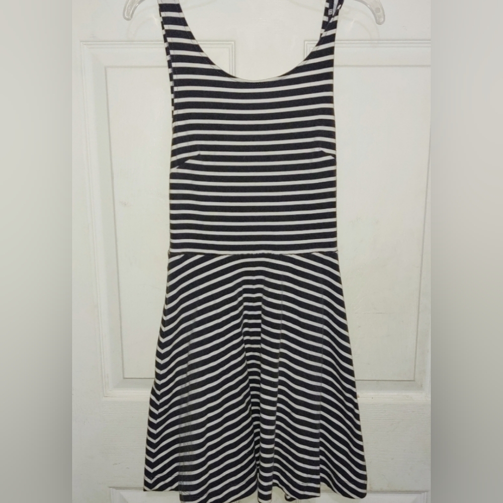 American Eagle Outfitters Navy Blue & White Striped Skater Style Sundress Sz XS